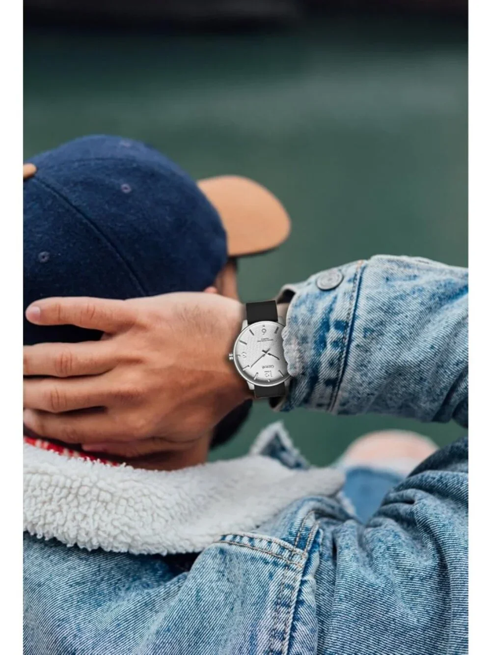 Mens Black And Silver Analog Simple Ultra Thin Waterproof Minimalist Wrist Watch